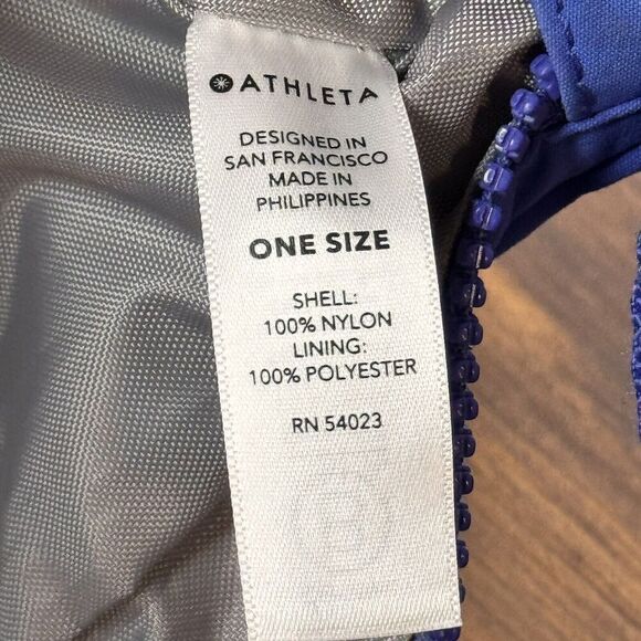 ATHLETA Kinetic Waist Pack Merlin Blue Nylon Adjustable Belt Fannie Bag 656732 - Picture 8 of 13